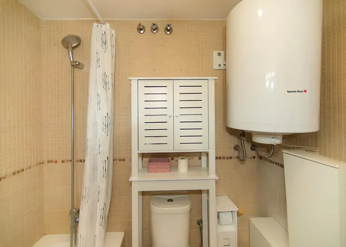 Welcs 300 Emp Con Piscina Comunitaria *